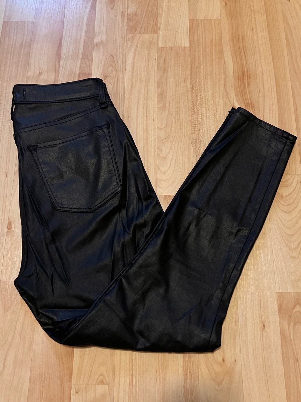 Abercrombie & Fitch Curve Love Coated Black Super Skinny Jeans - Size 28/6 SHORT - Picture 5 of 6